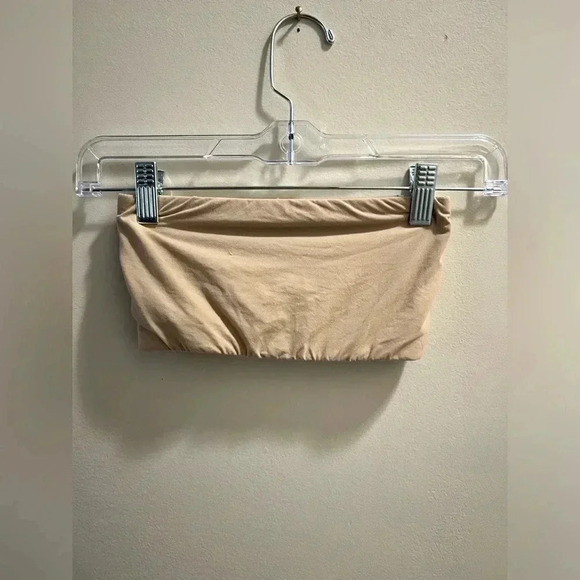 SKIMS Everybody Bandeau - Picture 1 of 3